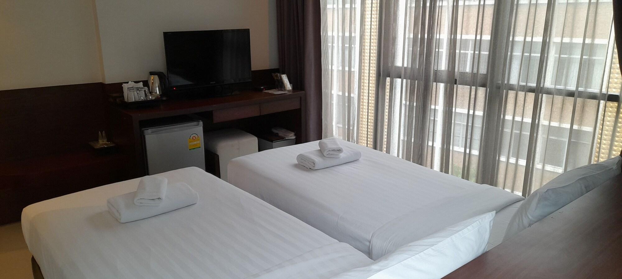 Collection O The Bangkok Airport Link Suite Zewnętrze zdjęcie