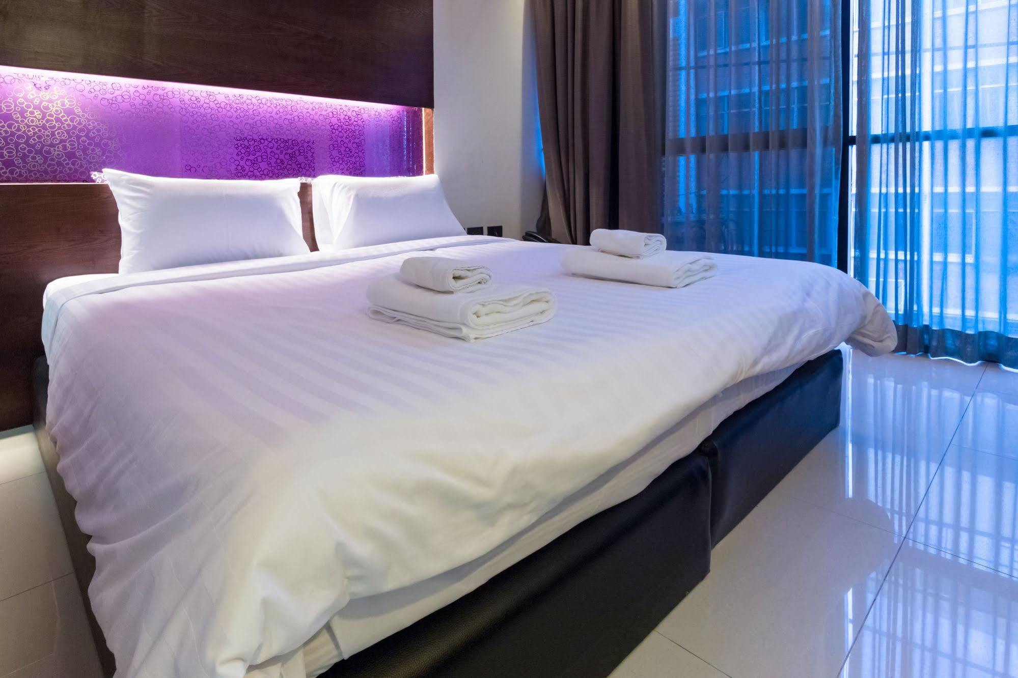 Collection O The Bangkok Airport Link Suite Zewnętrze zdjęcie